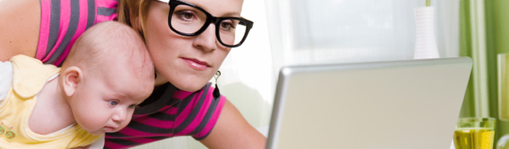 slider-mom-laptop